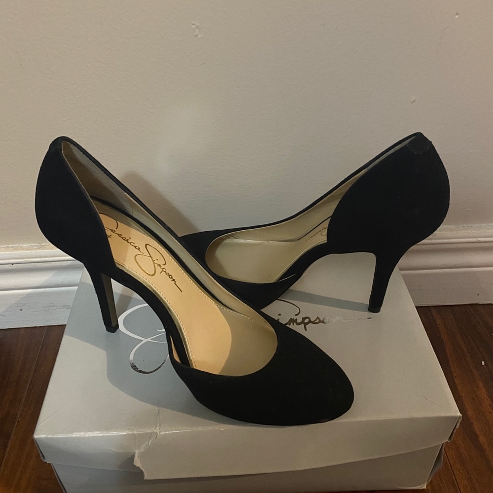 Jessica Simpson black shoes